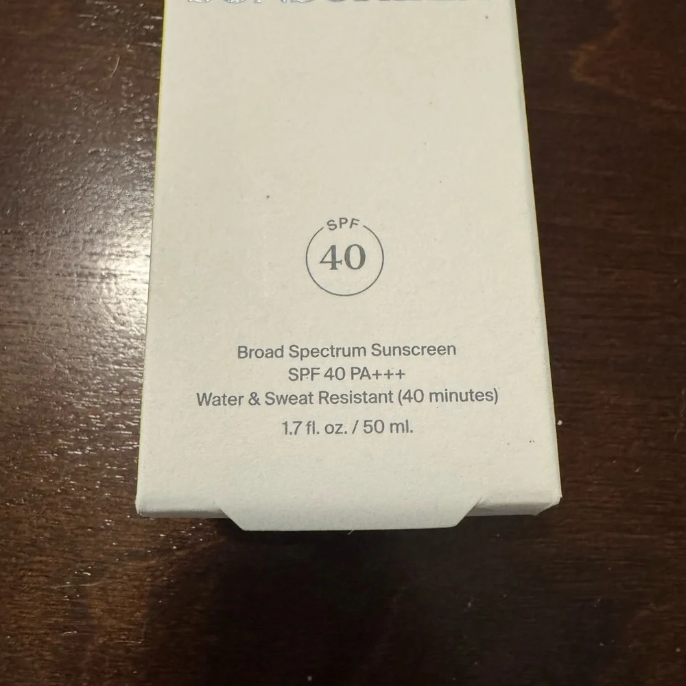 NWT Supergoop Unseen Sunscreen SPF 40 - Full Size, 1.7 fl oz - Picture 5 of 8